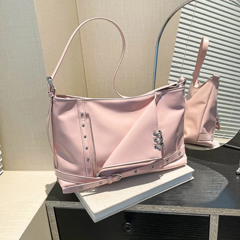 

Personality Fashionable PU Solid Zipper Square Shoulder Bags 2026 Hot Trendy Super Cool Unique Design Women's Crossbody Bags