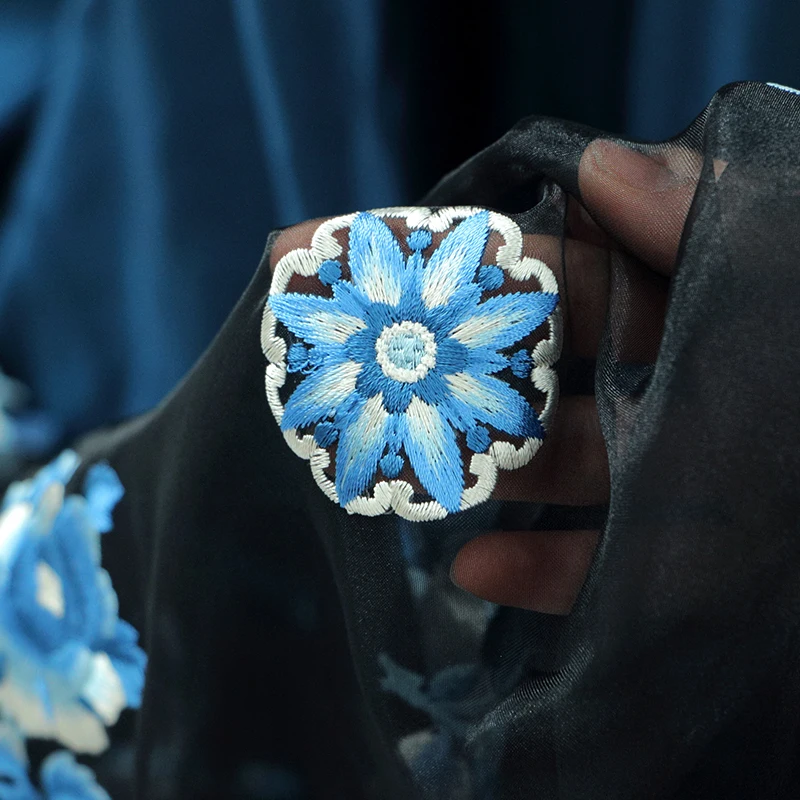 

50*150cm Gorgeous Organza Flower Embroidery Fabric For Wedding Dress Hanfu Cheongsam Stage Costume DIY Floral Tulle Lace Fabric