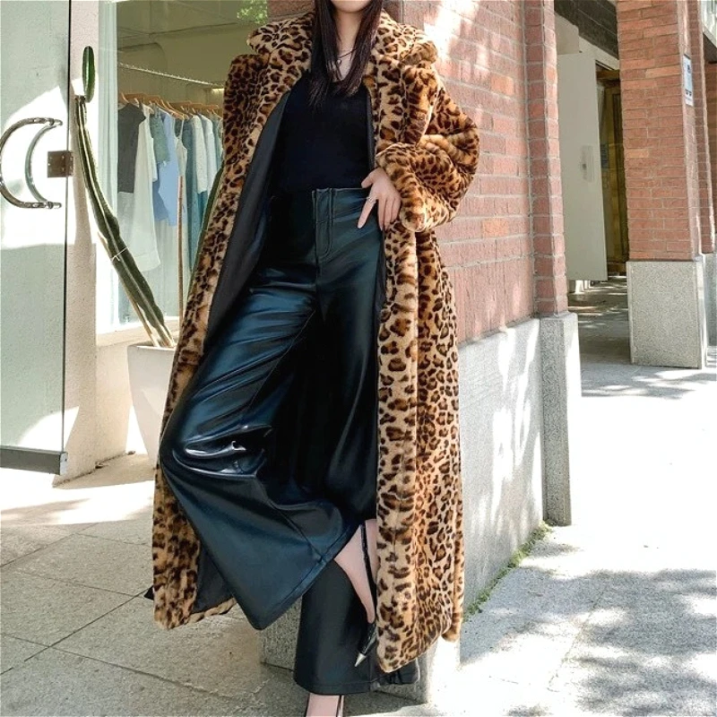 معاطف نسائية من فراء الأرنب الصناعي سترات طويلة برباط علوي وياقة على شكل الفهد وأكمام طويلة سميكة ودافئة من الفرو غير رسمية لخريف وشتاء 2025