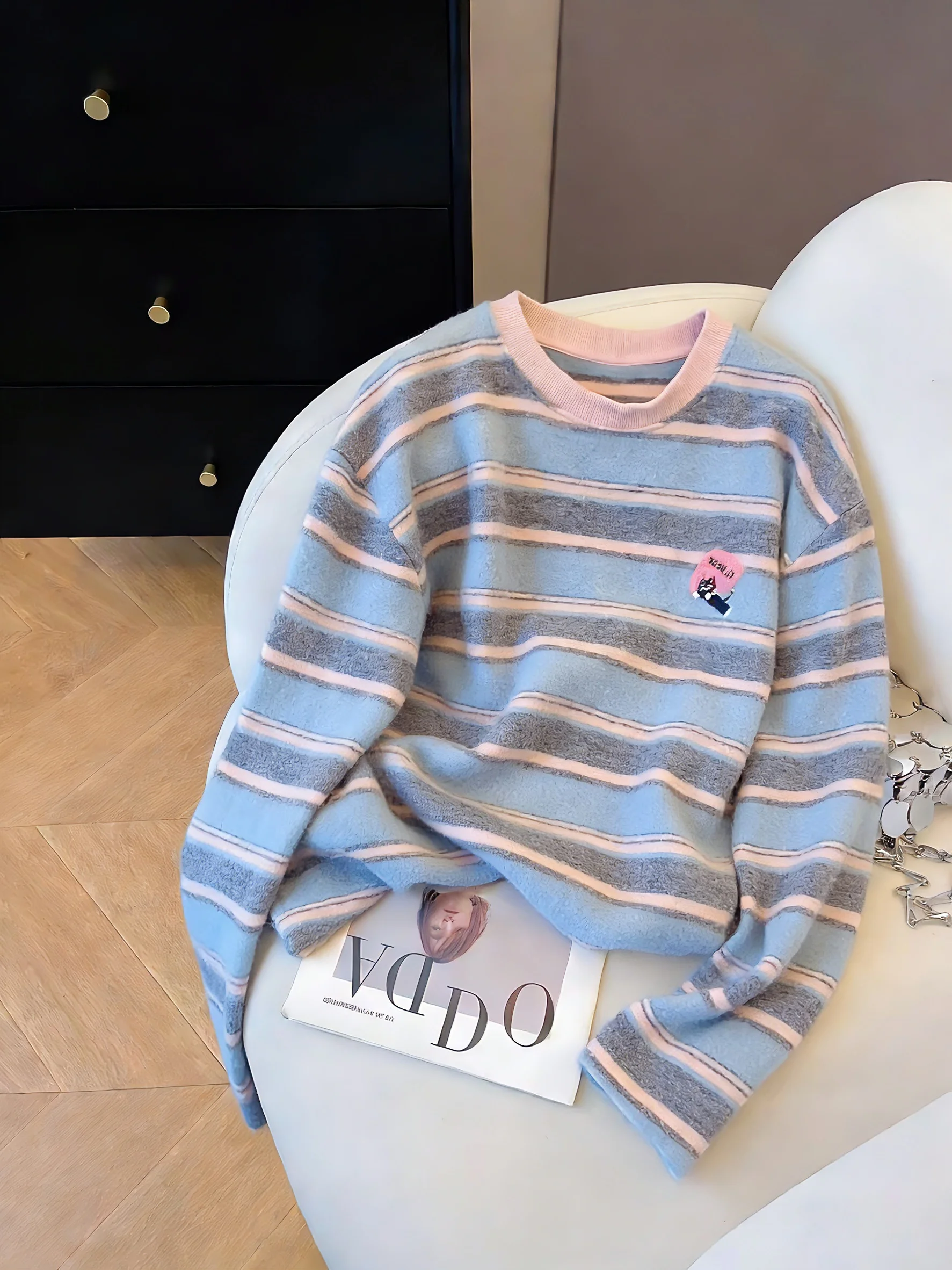 

Ladies Long Sve T-irt Casual Sle Loose Fit Striped Patchwork Slimming Top Spring Faionable Korean Lazy Color Blo