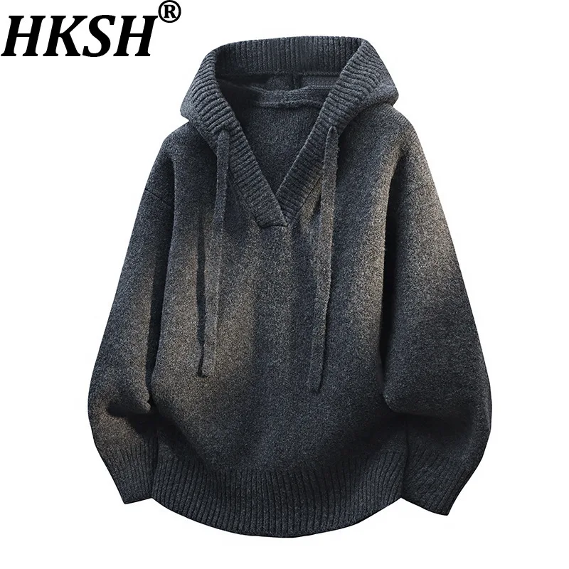 

Мужской свитер HKSH, осенне-зимняя коллекция, новый, в темном американском стиле, повседневный, с капюшоном, вязаный, модный, однотонный, свободный крой, нишевый пуловер HK18478