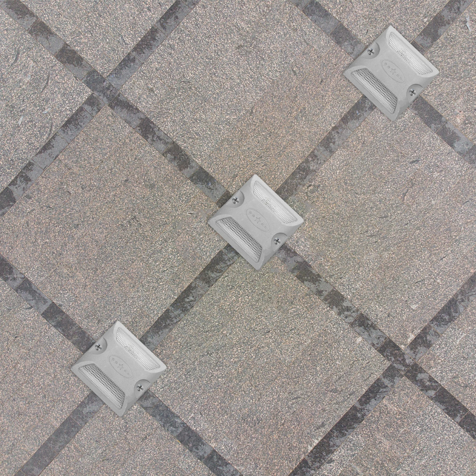 2 قطعة عاكسات درب الثقيلة علامات الطريق العاكسة عالية الوضوح ترصيع السلامة لمسار الدراجة على الطرق الخاصة وقوف السيارات