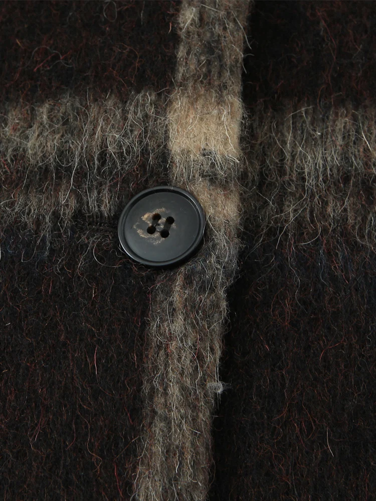 Europejska moda damska, uniwersalna kurtka z kieszeniami, dekoracją w kratę, kołnierzykiem i długim rękawem.