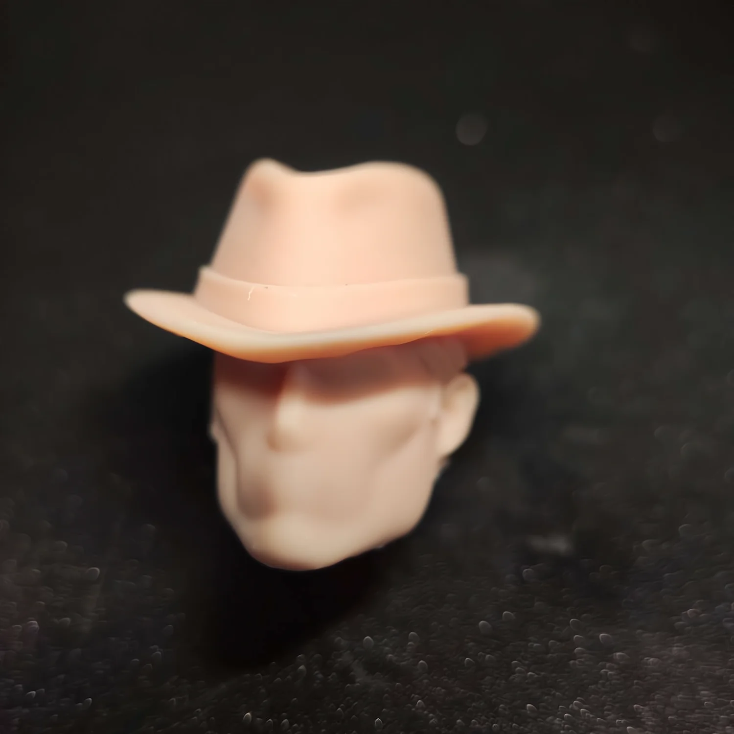 HL1401 Customized 1/18 1/12 1/10 Scale Question Unpainted Head Sculpt for 3.75