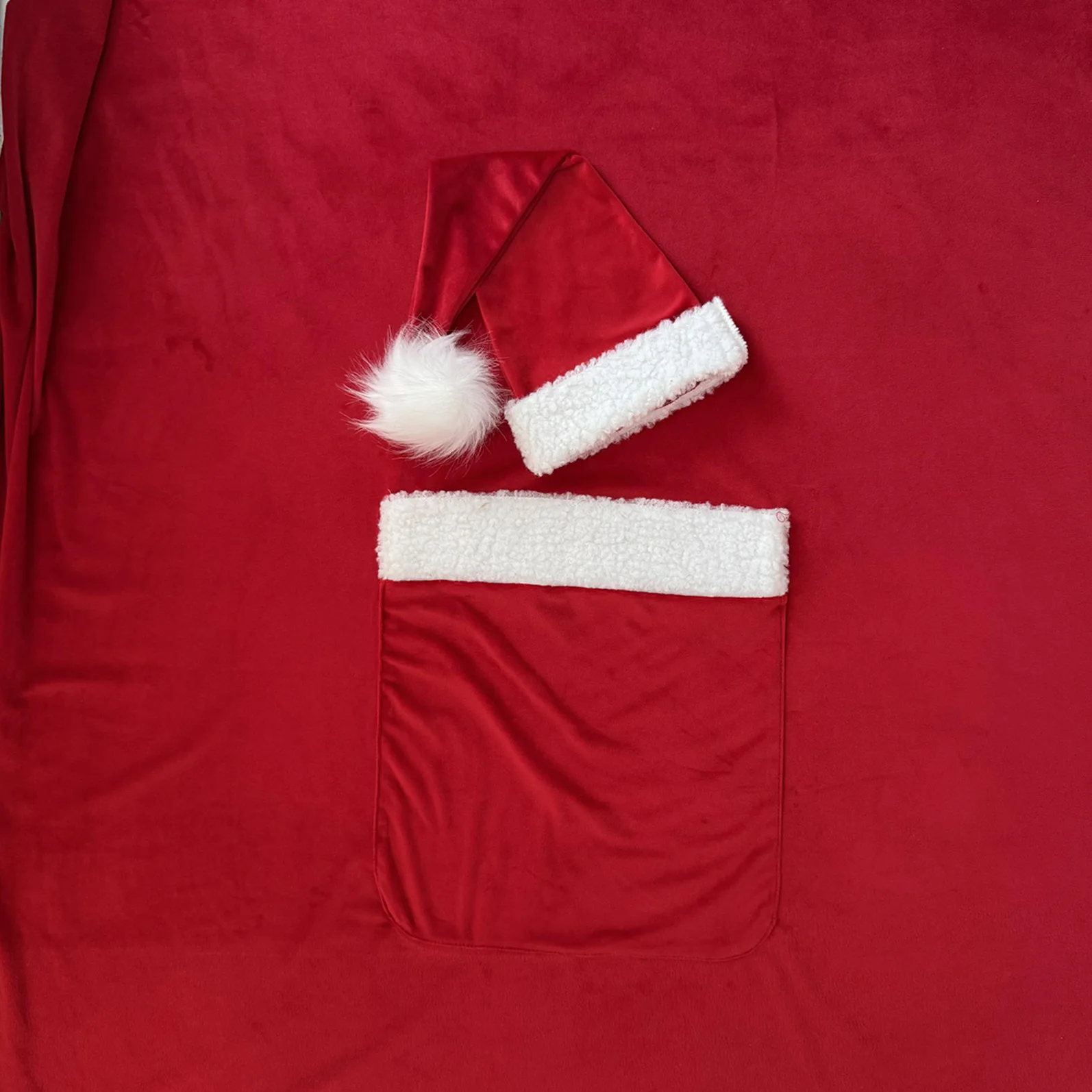 Newborn Photography Clothing Set Christmas Hat+Pocket Background Cloth 2Pcs Infant Studio Baby Photo Prop Accessory Santa Outfit image 6