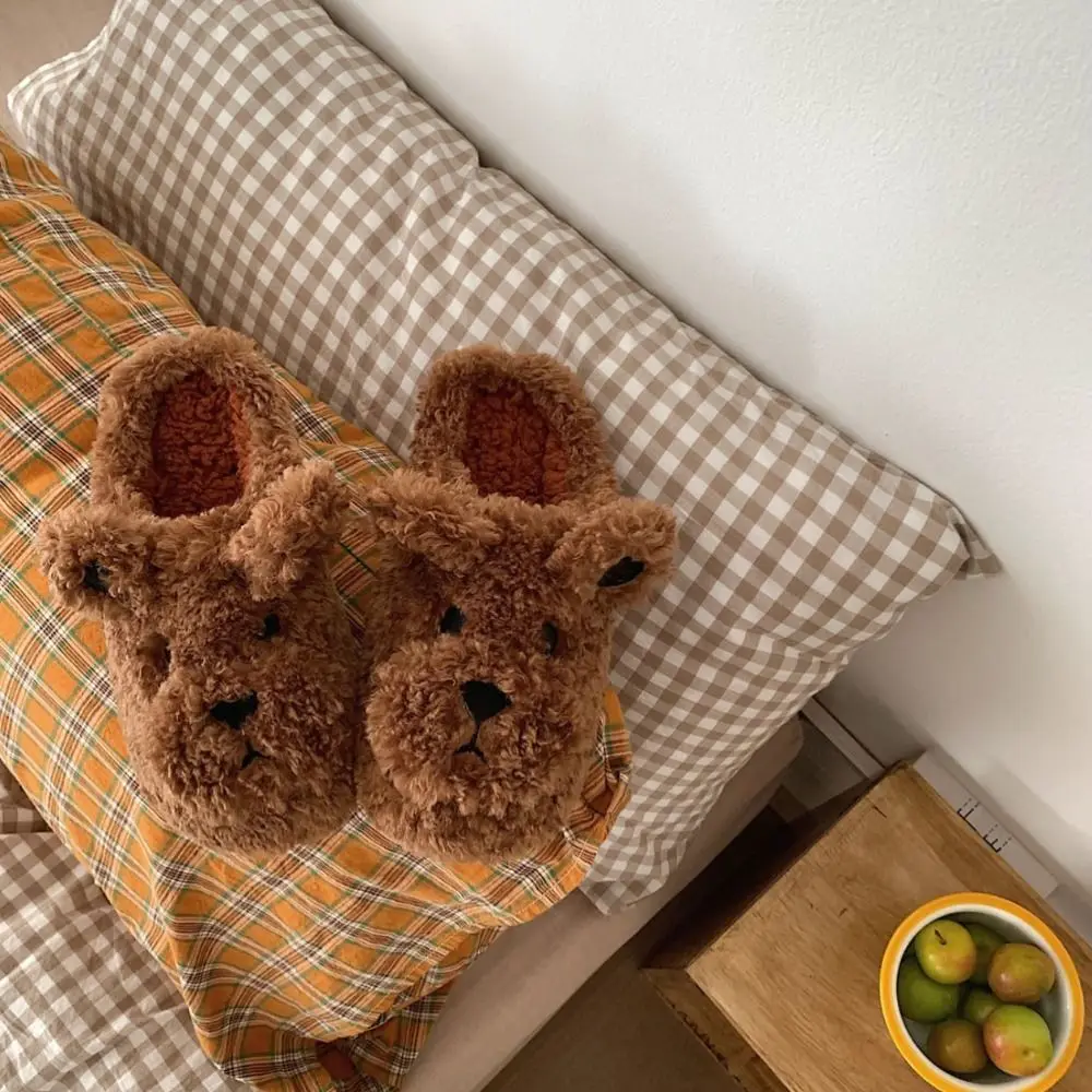 شباشب كلب قطيفة شتوية غير رسمية سميكة دافئة ناعمة كرتونية فروي شباشب لطيفة مضادة للانزلاق أحذية قطنية منزلية هدايا