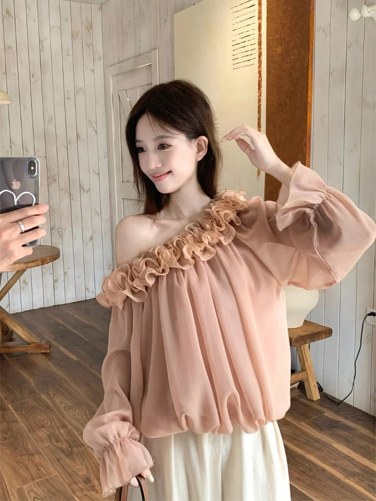 Damska bluzka w stylu francuskim z odkrytymi ramionami, długi rękaw, wzór z kwiatami 3D, lekki luksus, modny top, odzież codzienna, zakrywająca brzuch.