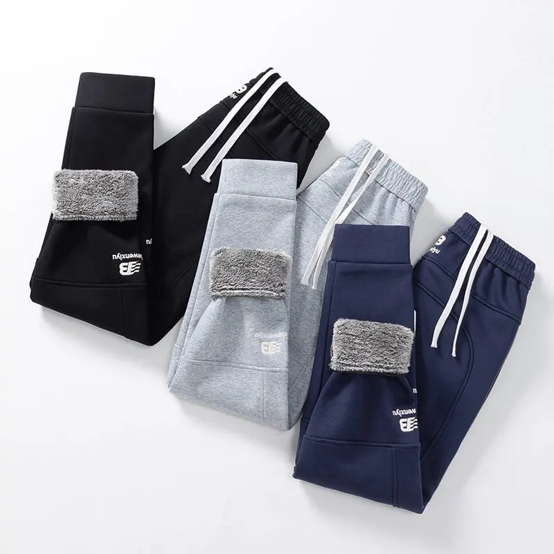 

2025 Slim Fit Lamb Velvet Sports Men's Thermal Casual Pants Autumn Winter Fleece Trousers Pure Color Nine Point Cuffed Trousers