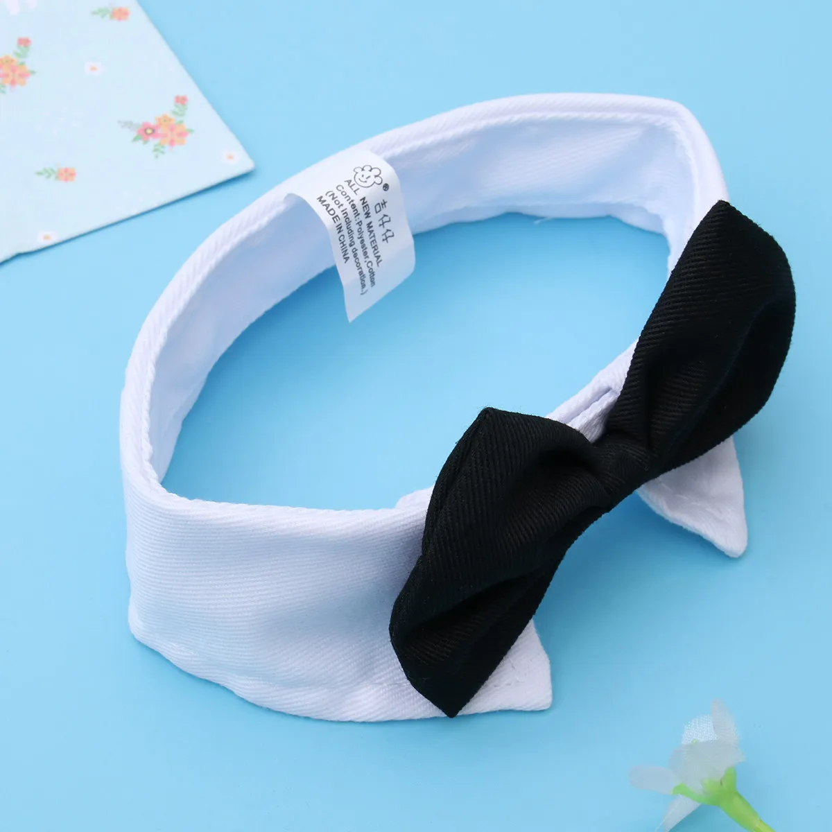 1 Pieza de Corbata para Mascotas, Collar Ajustable para Perros, Gatos y Cachorros, Color Negro y Blanco, Talla S, Clip Autoadhesivo para Mascotas Pequeñas