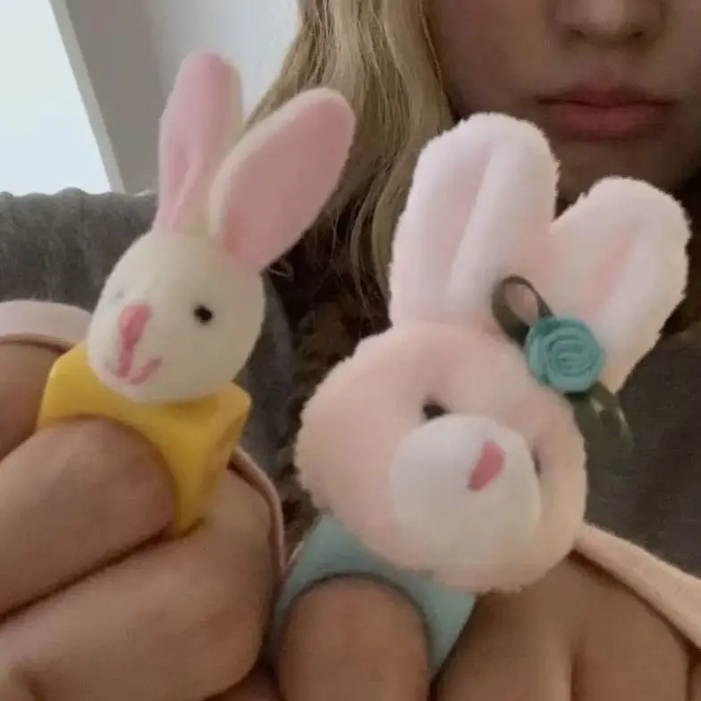 Soft Plush Rabbit Figure Ring 3D Stereo Animal Finger Ring Sweet Trendy Party Y2K Daily Wear Statement Women Jewelry