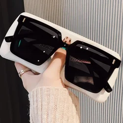 New Women's Small Frame Sunglasses Women Fashion Square Sun Glasses Outdoor Travel Trend Eyewear UV400 Oculos De Sol