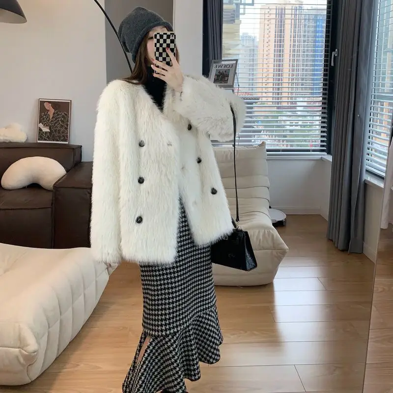 

2023 Women Autumn Winter Fashion Imitation Fox Fur Coats Female V-neck Loose Overcoats Ladies Faux Fur Casual Jackets A566