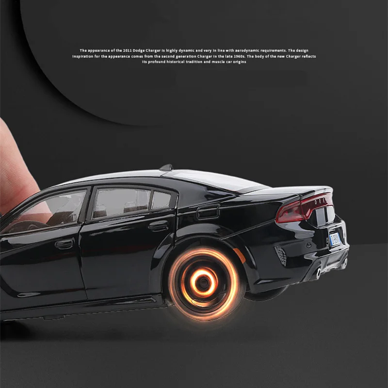 1:32 DODGE Charger SRT HellcatโลหะผสมกีฬารถDiecastกล้ามเนื้อยานพาหนะรถจําลองเสียงและแสงของเล่นเด็กของขวัญ