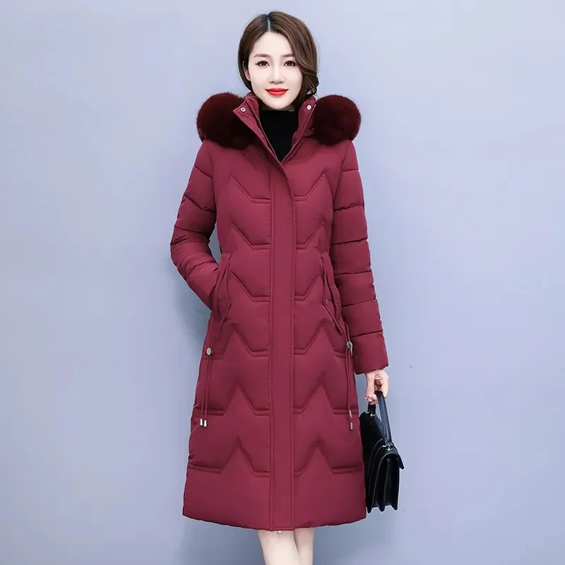 中年女性の綿コート 2025 新しい母のダウンジャケット女性の冬の綿パッド入りジャケット暖かい厚いパーカー