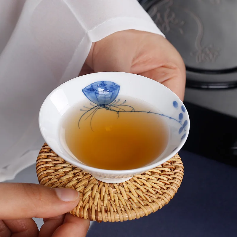 Blue and White Hand-Painted Thin Tire Hat Cup Ceramic Tea Set Kung Fu Small Teacup Single Tea Cup Tea Cup Large Master Cup