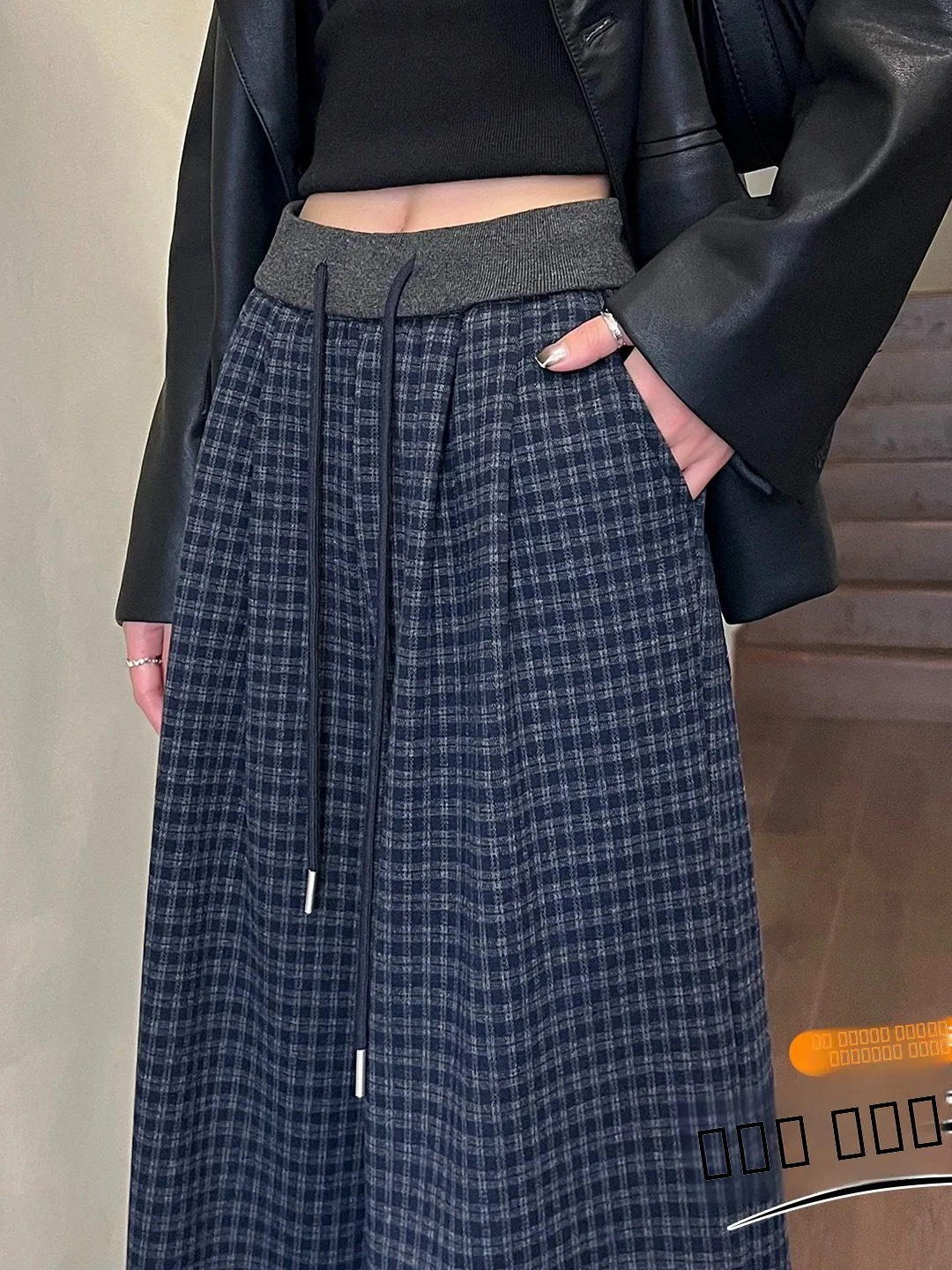 Damen Wollhose mit Fleecefutter, kariert, gerade geschnitten, locker sitzend, schlank machend, weit geschnitten, lässige Hose, hohe Taille, mit Gürtel