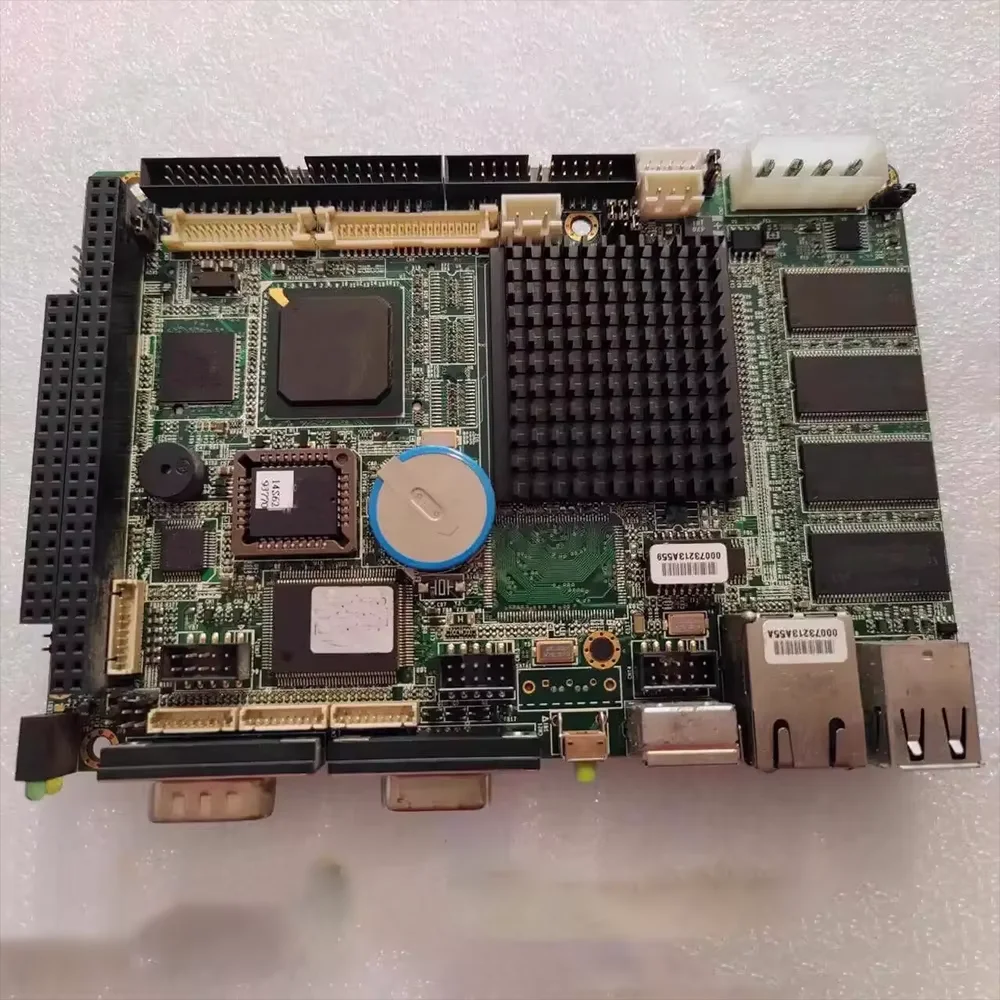 

Промышленная материнская плата Б/у машина PCM-9377F