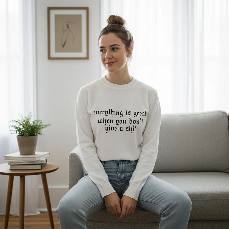 Y2k Letter Pattern Print Knitted Sweater Women's Casual Round Neck Short Pullover 2025 Female Daily Street Sweaters Autumn