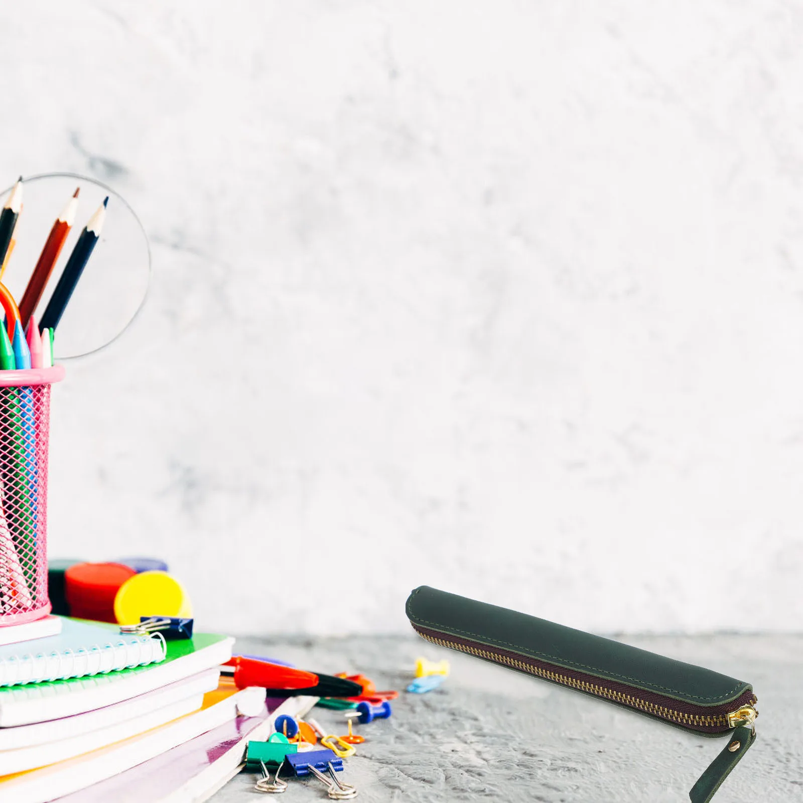 

Zipper Pen Holder Green Handmade Multifunctional Fountain Ballpoint Pen Pouch for Daily Use