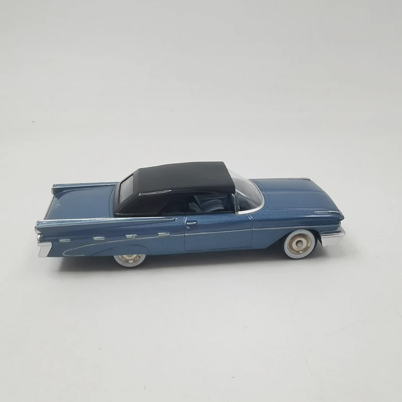 13.5CM Pontiac Convertible Car 1959 Classic Car Model Metal Die-Cast & Toy Vehicle Adult Fans Collection Gift