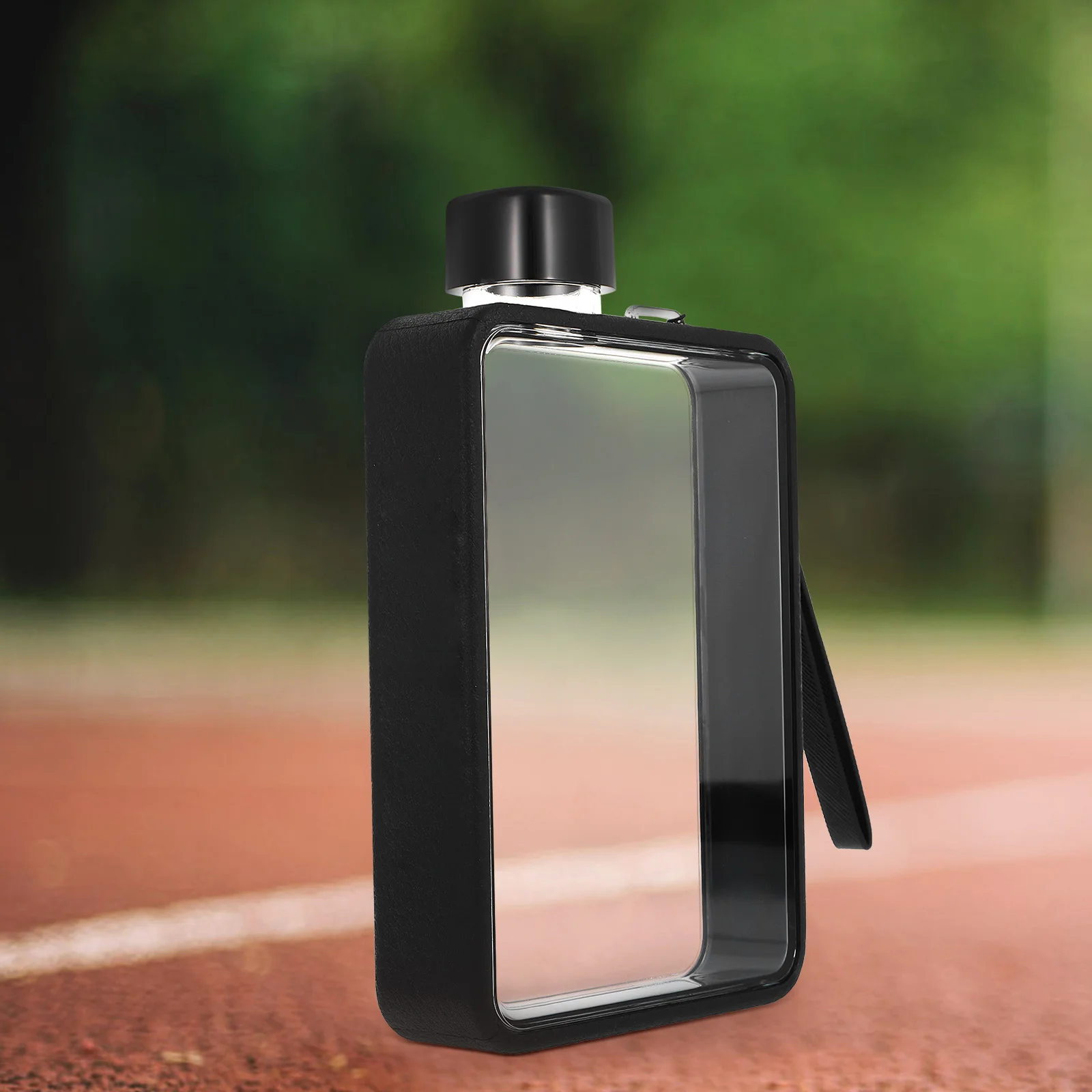 

Portable Flat Water Bottle 500ml Sports Reusable PC Material Leakproof Compact Lightweight Outdoor Travel Aesthetic Kitchen Bar