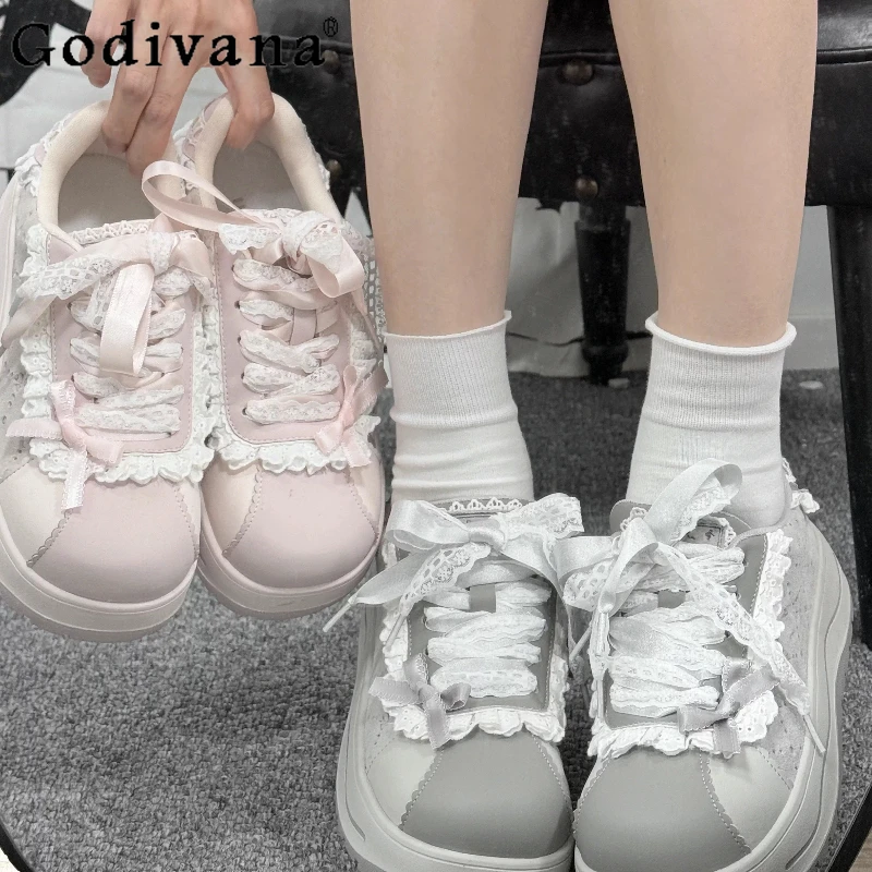 

Original Japanese Style Cute Girl Lolita Sneakers Spring Autumn New Women's Fashion Casual Versatile Training Shoes Lo Sneakers