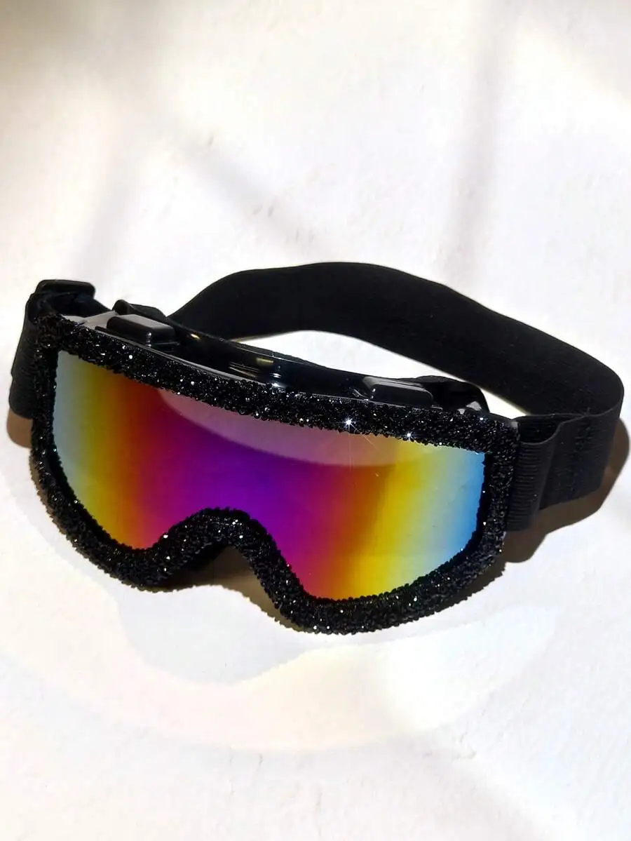 Black Rhinestone-Tr…