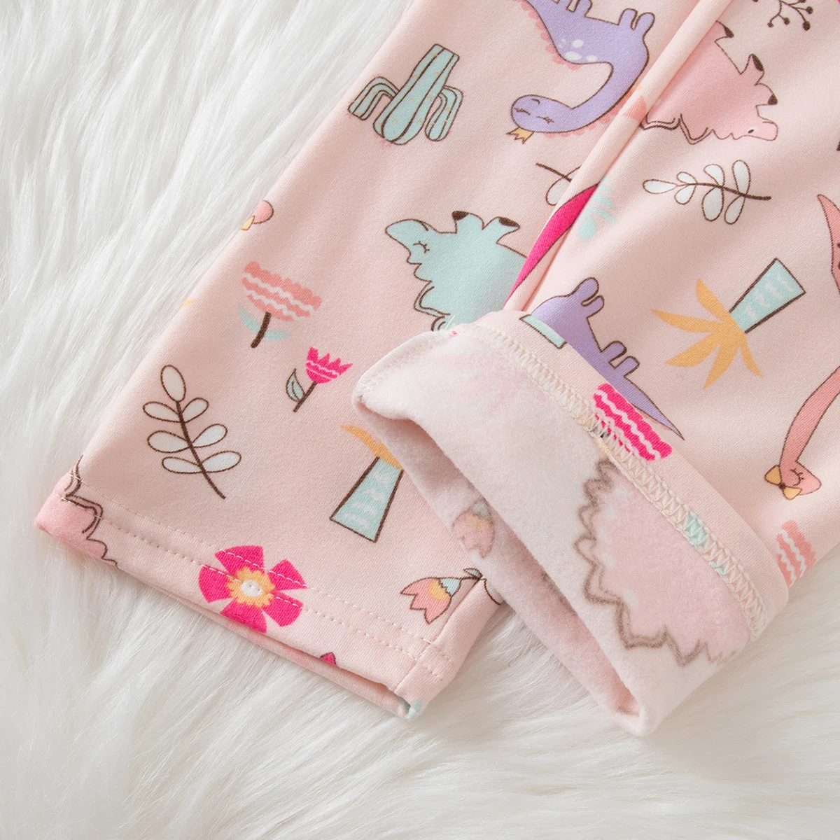2-teiliges Set aus süßer und niedlicher bedruckter, warmer und dicker Unterwäsche für Mädchen im Herbst und Winter, bequemes langärmeliges Hausset – Detail 16