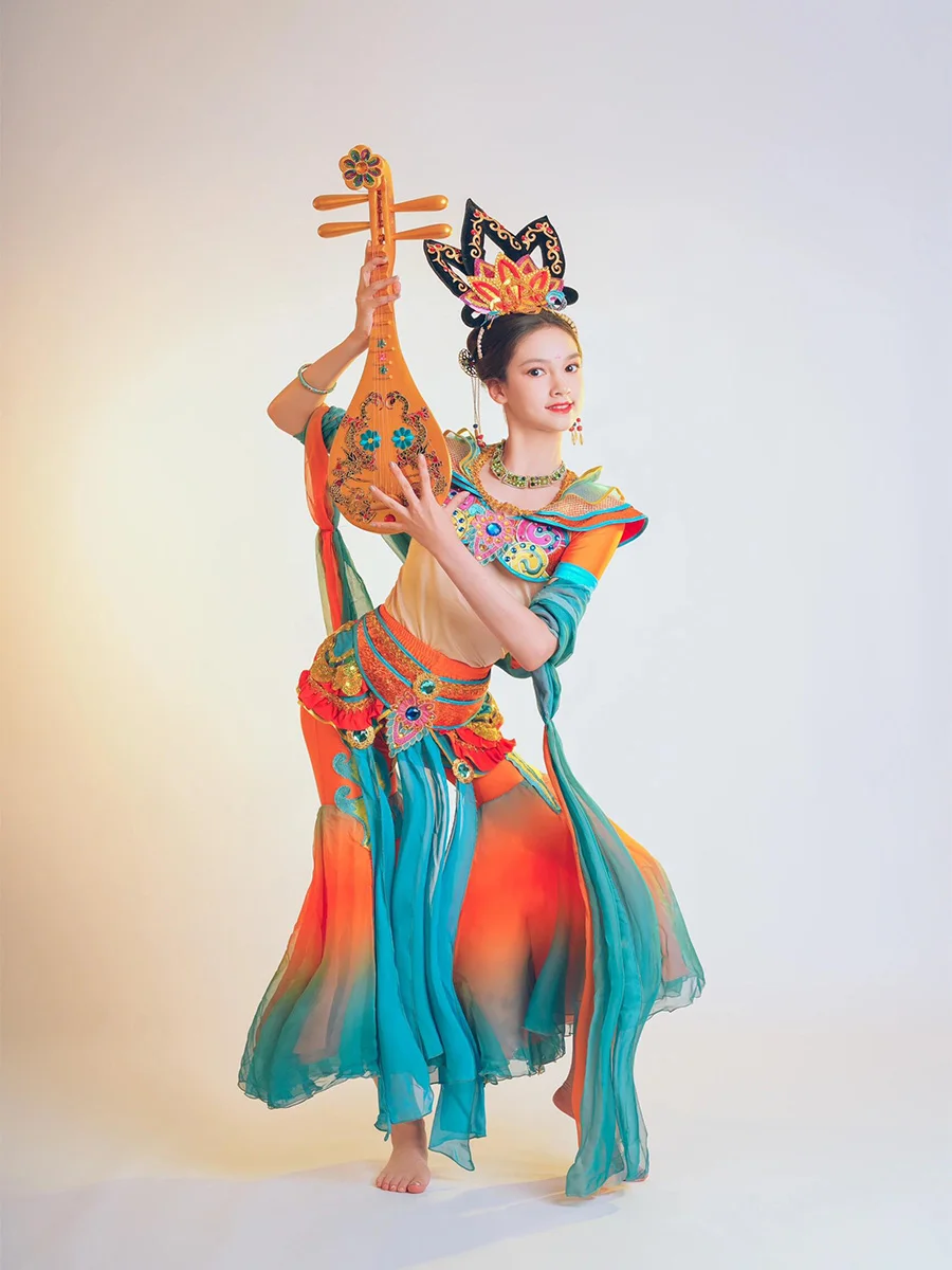 

Adult female Dunhuang's new dance costumes flying apsaras Hanfu performance costumes Chinese-style flowing performance costumes