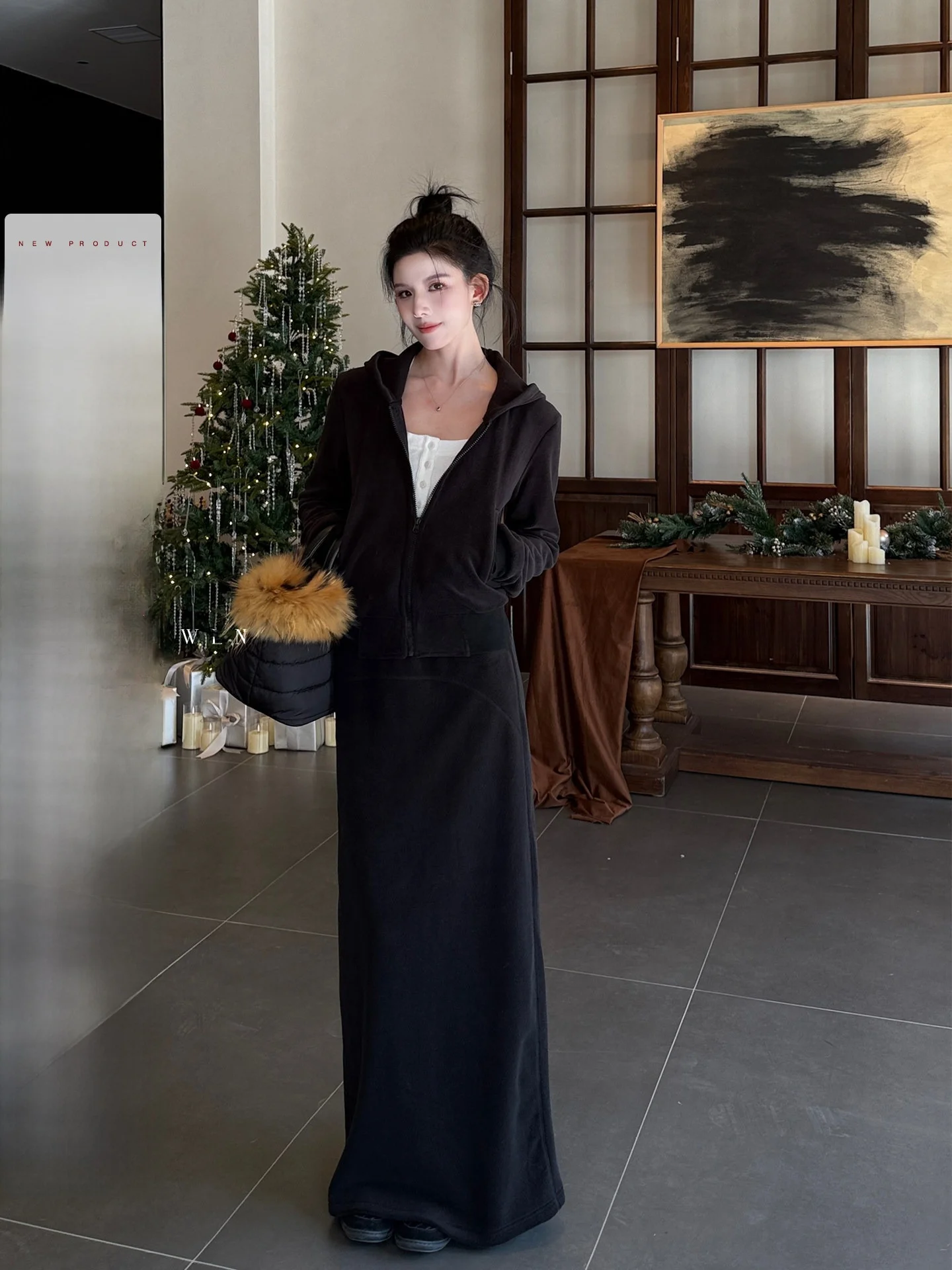 

Комплект из вязаной шапки, свитера и юбки: облегающий повседневный зимний костюм для женщин, подчеркивающий фигуру