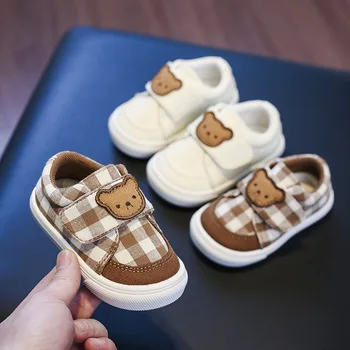 Erkek yürümeye başlayan kızlar için çocuk kanvas ayakkabılar performans ayakkabı yumuşak alt rahat spor koşu ayakkabı kaymaz düz Sneakers