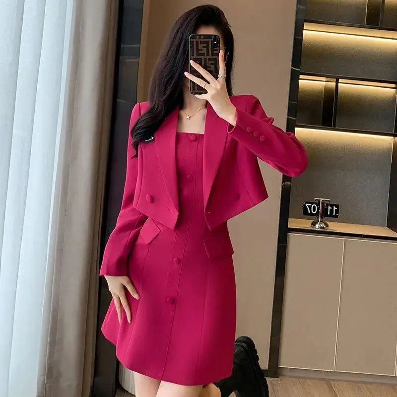 Fashion Women's Set Spring and Autumn New Korean Version V-neck Top Strap Dress Elegant Women's Two Piece Set