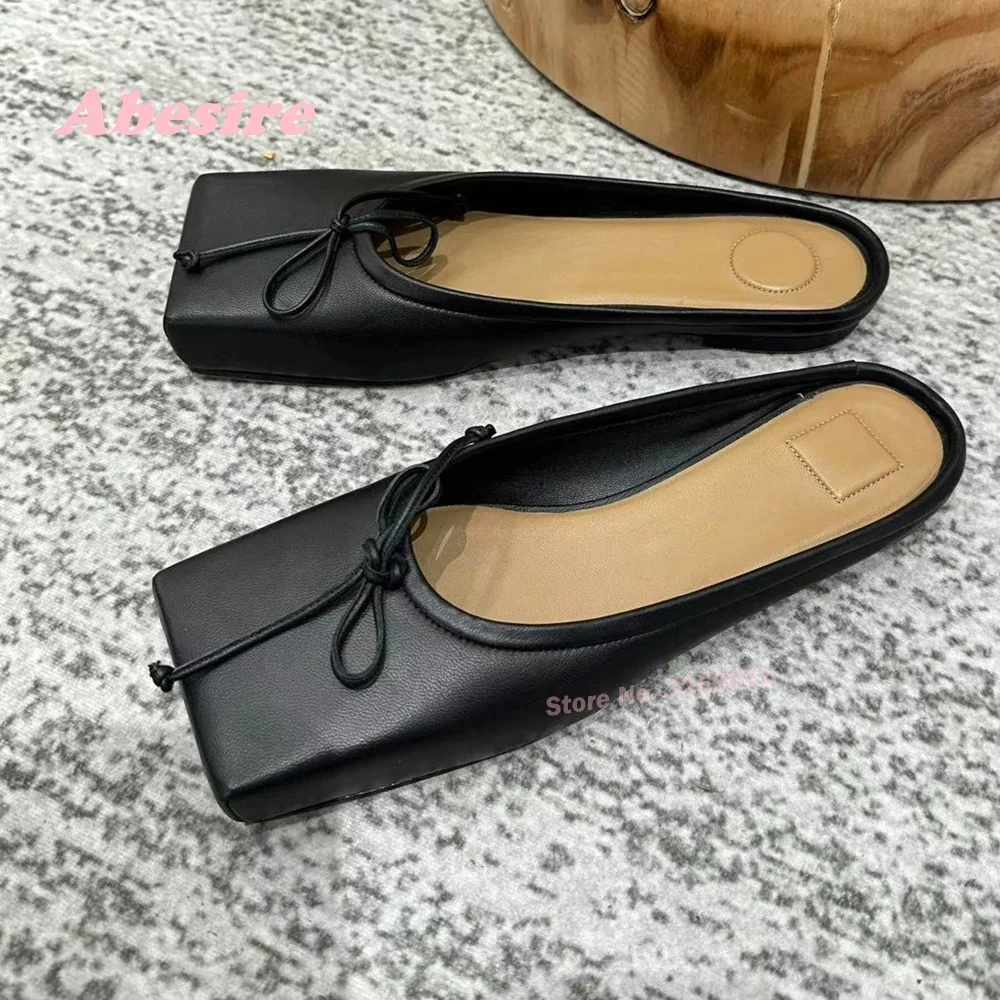 شبشب مسطح أحمر بمقدمة مربعة للنساء ، بغال جلد بعقدة فراشية ، حذاء أنيق أحادي اللون ، فاخر ، مثير ، جديد ، صيفي ،