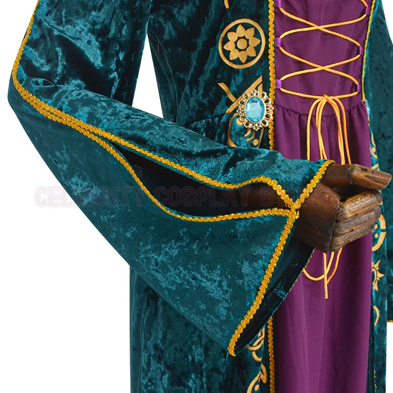 Halloween in The Middle Ages Green Velvet Dress Cosplay Costume Halloween Masquerade Carnival Banquet Party Outfits for Women