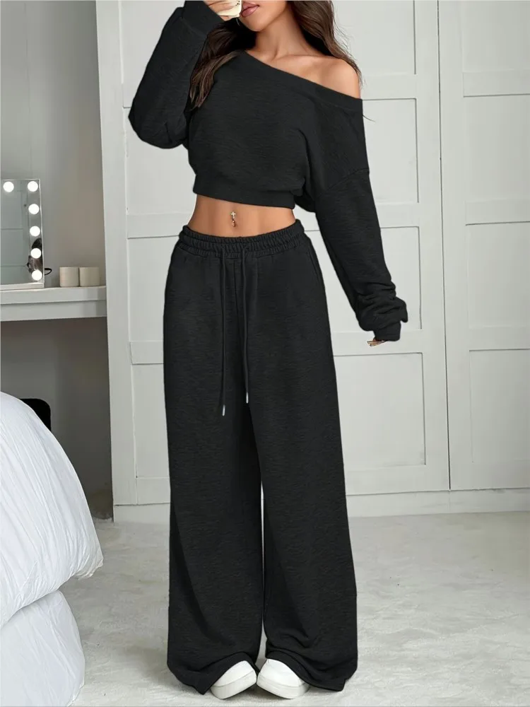 

Autumn And Winter New Fashion Short Slim Long-sleeved Top Casual Wide-leg Trousers Two-piece Set Women's Casual Trousers Set