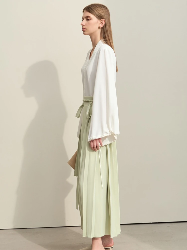 Amii Minimalism 2025 Women Horse Face Skirts Summer New Elegant Chinese Style Pleated Strapped Loose A-Line Lady Skirt 12442039