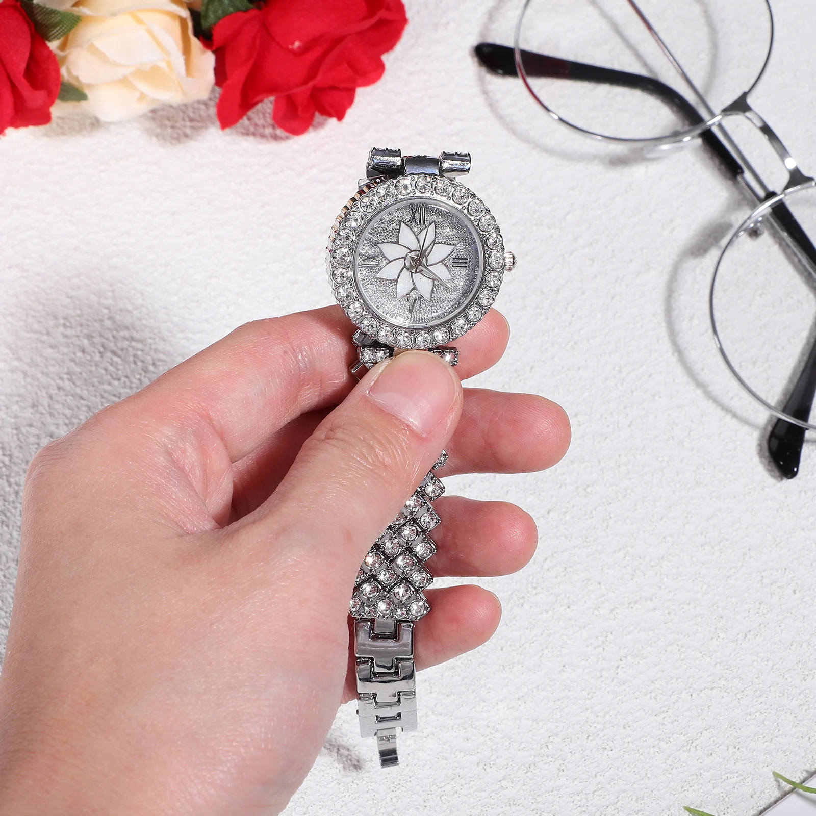 

Full Watch Bracelet Set For Women Adjustable Silver Rhinestone Wristwatch Quartz Movement Wear Resistant Shine