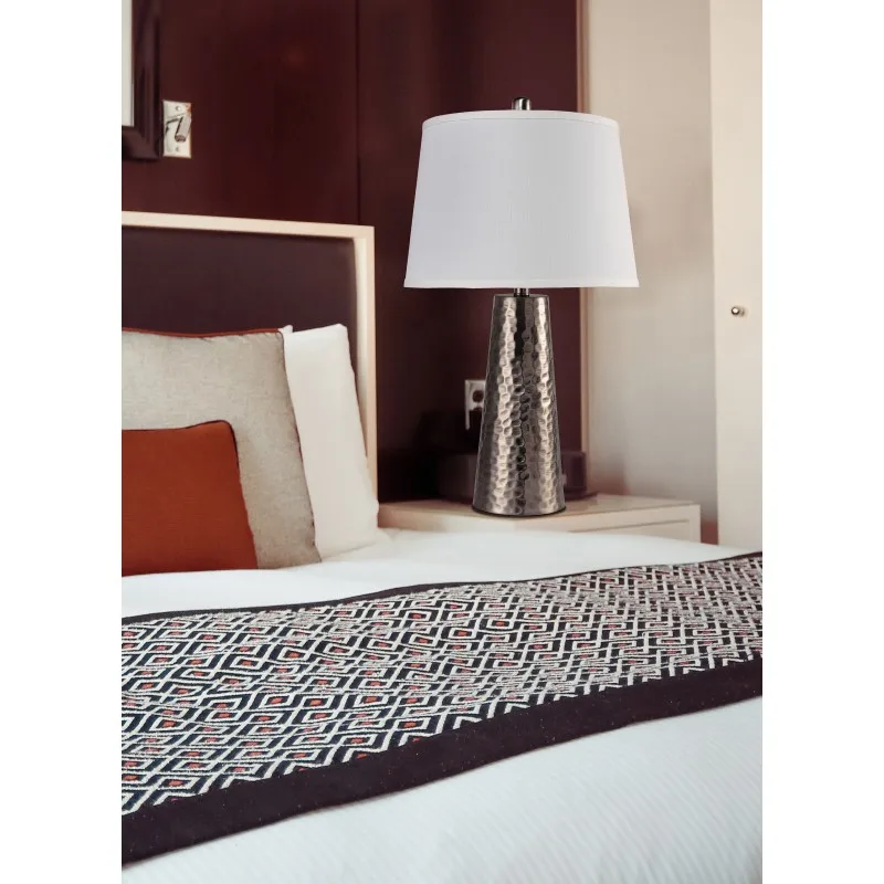 Accommodate Accommodate watt Ambiente Spazio d'ambiente Tavolo base base argento antico antico Spazio conveniente 25 ore Foglia d'argento