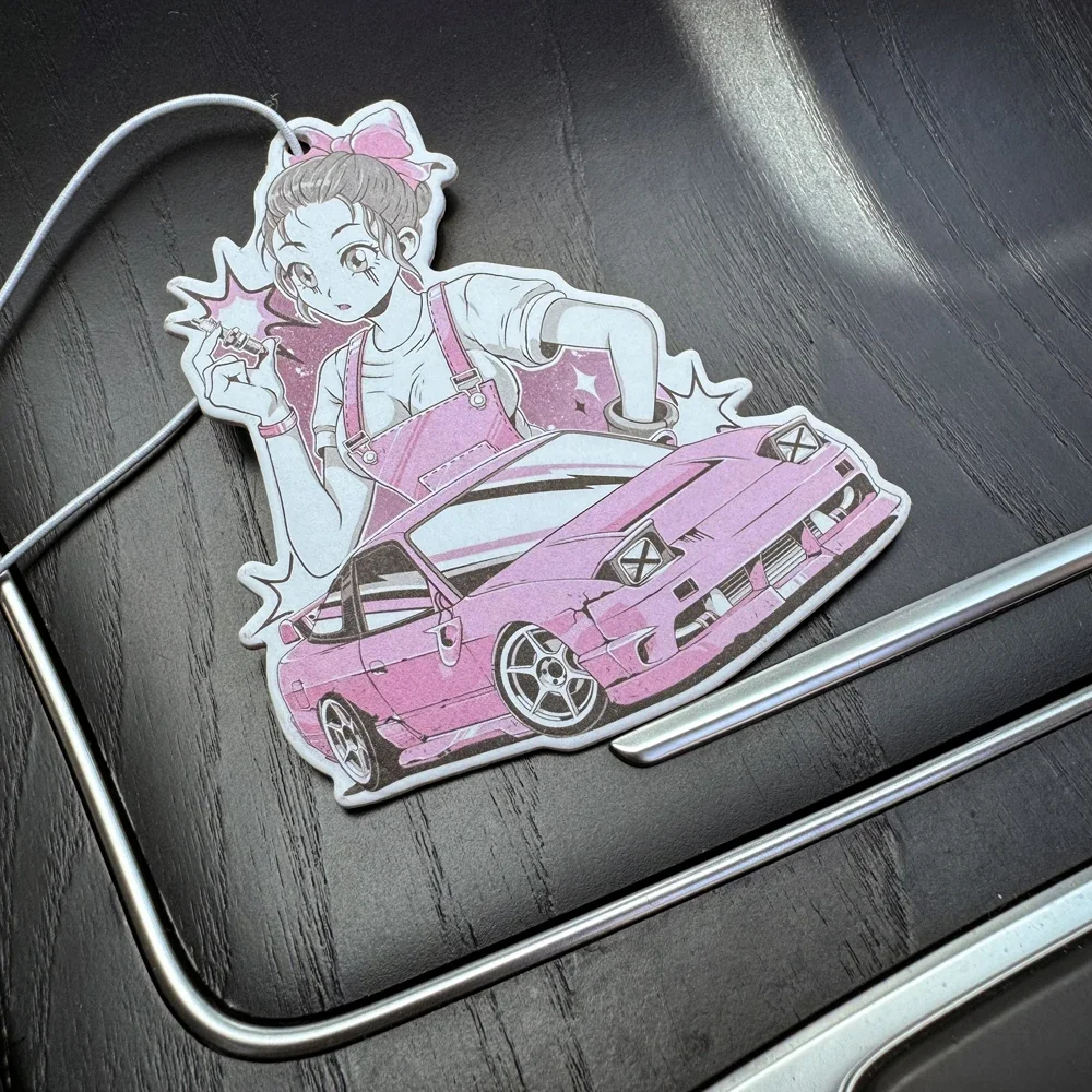 أحدث JDM نمط أداء سيارة فتاة مرآة الرؤية الخلفية قلادة معطّر الهواء الصلبة ورقة الديكور سيارة الديكور أنيمي ديكور #4