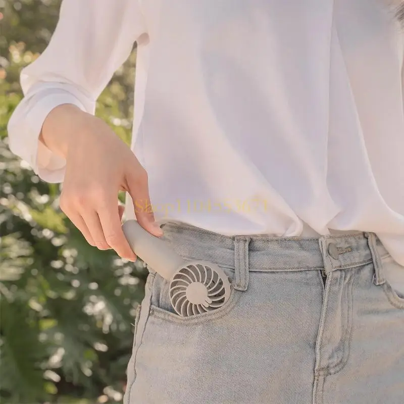 

Бестселлер Портативный ручной вентилятор Mini USB Карманный вентилятор с перезаряжаемой батареей 3-скоростной вентилятор