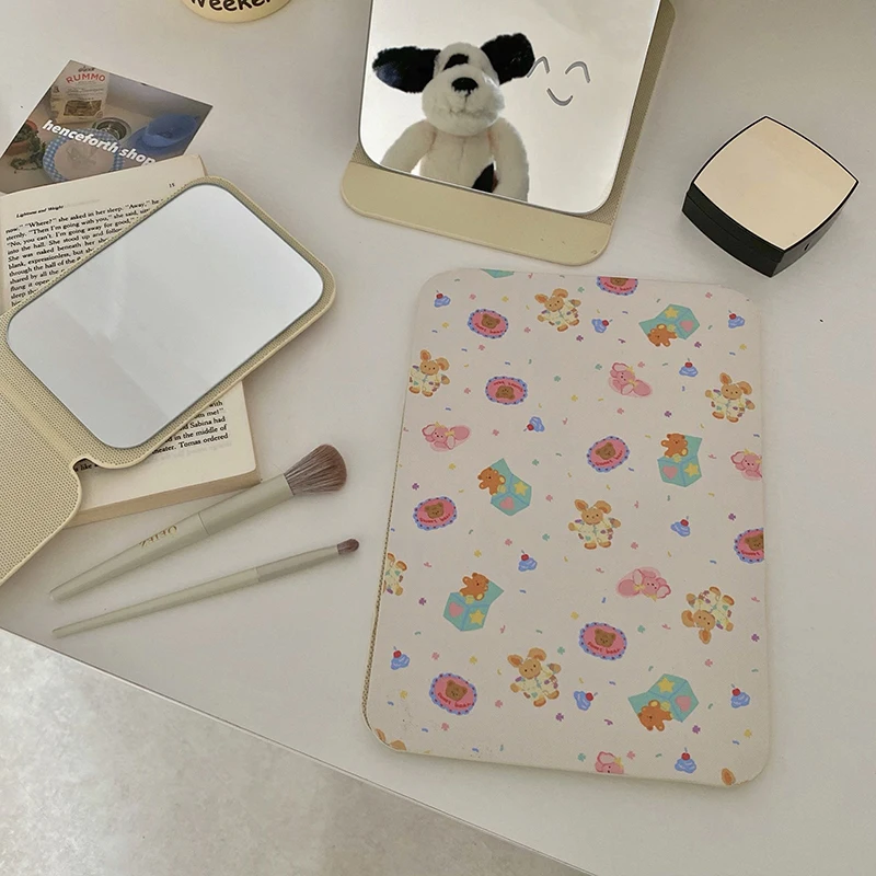 Cartoon Rabbit Bear Foldable Makeup Mirror, portátil, bonito, dormitório estudantil, desktop, pequeno presente