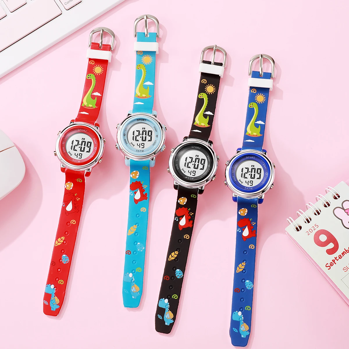 ساعة إلكترونية للأطفال بحزام سيليكون على شكل ديناصور كرتوني لطيف، مناسبة للارتداء اليومي، هدية عيد الميلاد
