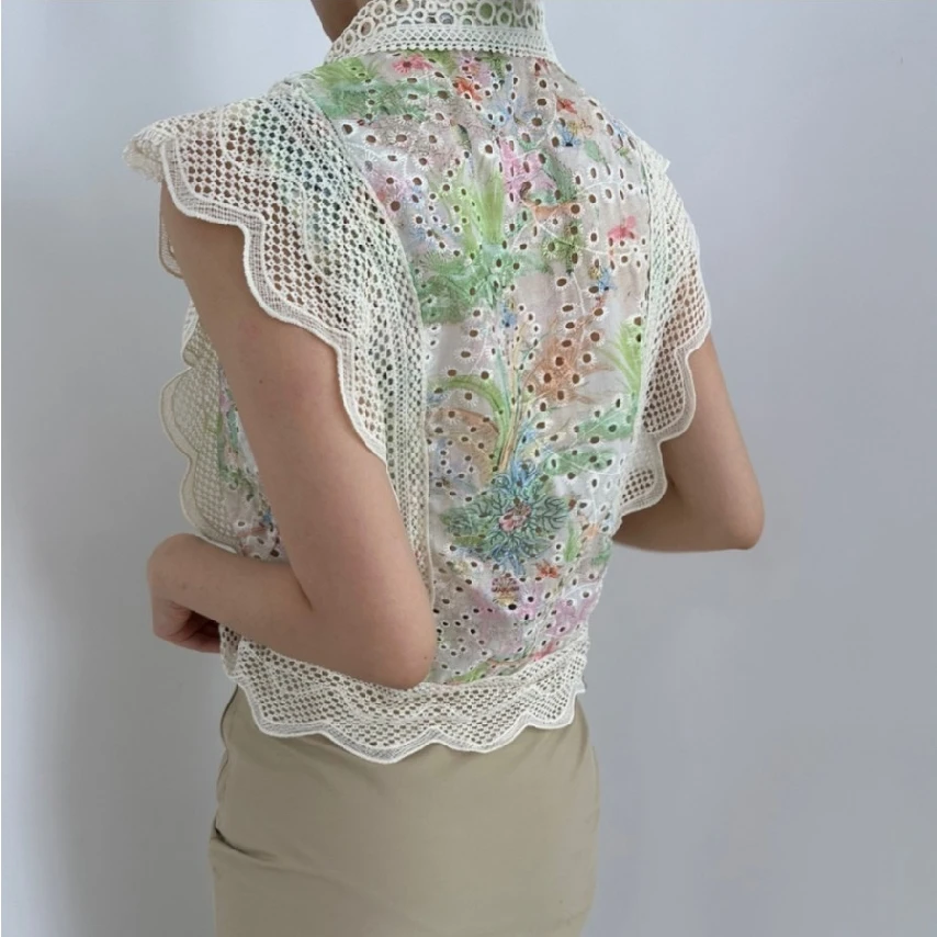 Csa retro con cuello de encaje, empalme, gancho, flores caladas, antienvejecimiento, pintura al óleo, sin mangas, top mode...