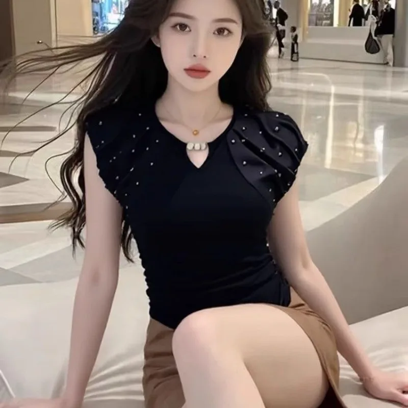 ملابس حريمي موضة الصيف البساطة الجوف خارج اللون حجب س الرقبة السيدات كل مباراة تظهر رقيقة مطرزة مشاعل تي شيرت