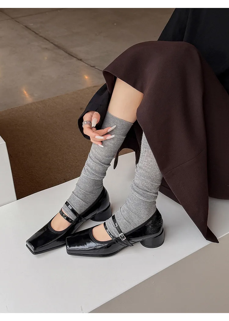 Damenschuhe aus Lackleder mit Doppelriemen, eckiger Spitze und mittelhohem Absatz, Mary-Jane-Schuhe, Vintage, elegant, vielseitig für Büro und Alltag