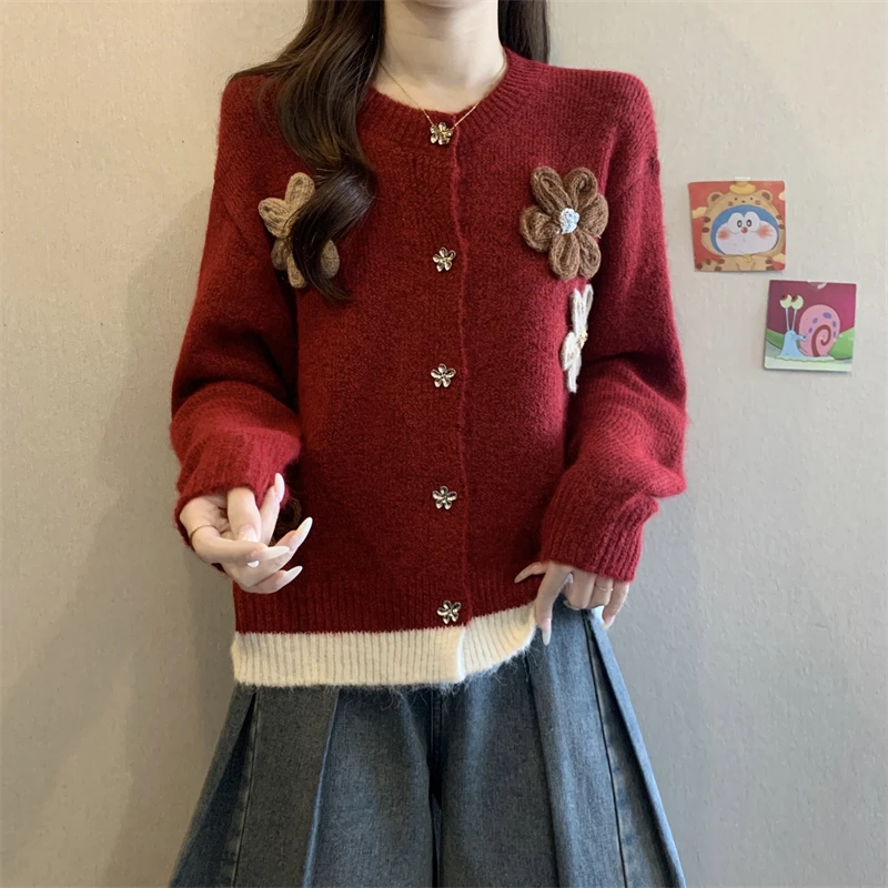 

Красный вязаный свитер, женский зимний корейский свитер с 3D цветком, ленивый элитный верхняя одежда из мягкого хлопка, длинный...