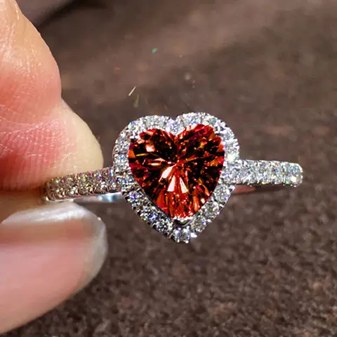 Huitan Luxury Heart Zirconia Finger Ring Female Wedding Band Multiple Colors Crystal Stone Accessories Lady Engagement Jewelry
