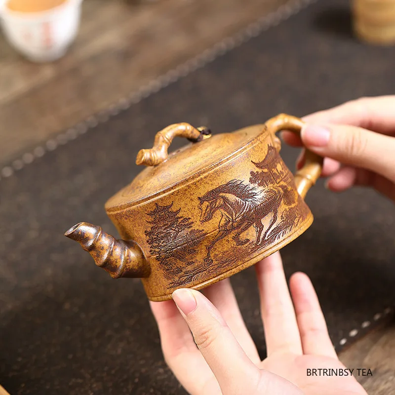 

Chinese Yixing Purple Clay Teapot Household Horse Pattern Tea Pot Handmade Beauty Tea Infuser Kettle Zisha Teaware Tea Set 190ml