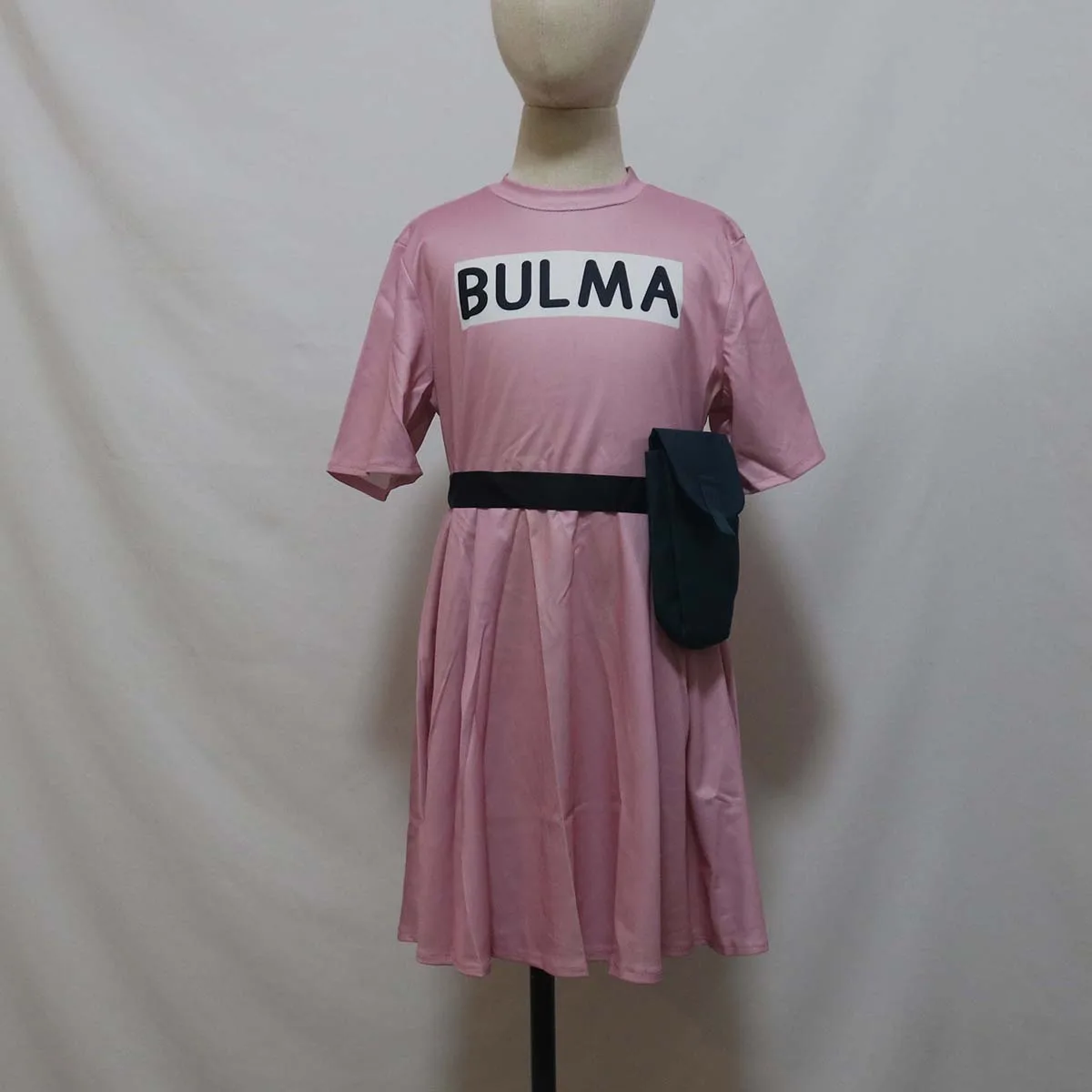 bulma pink dress cosplay Bulma meets Goku