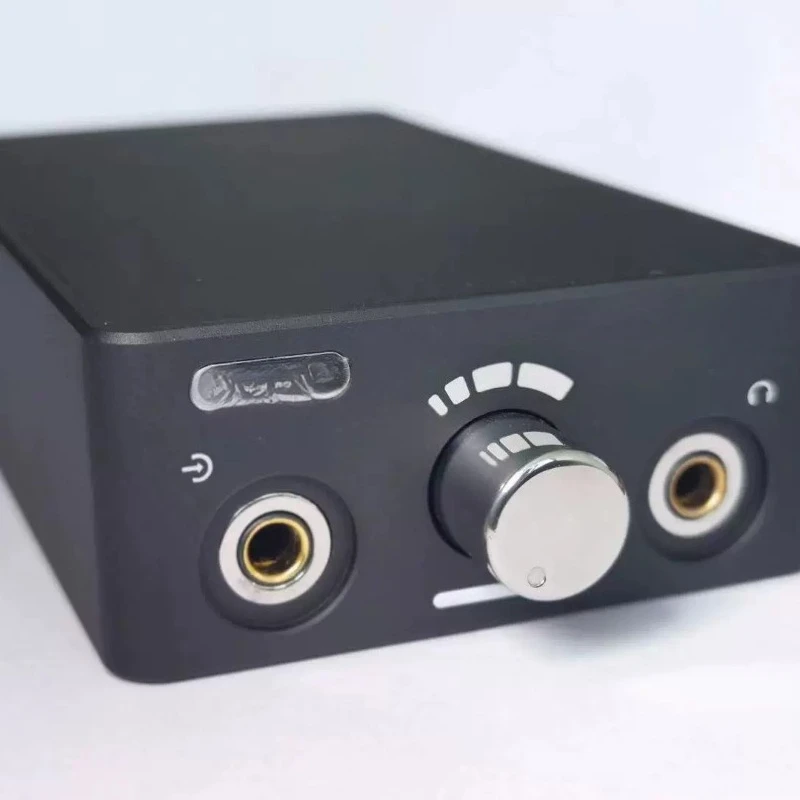 Portable fully balanced headamp 4.4 balanced output large thrust replaceable amplifier
